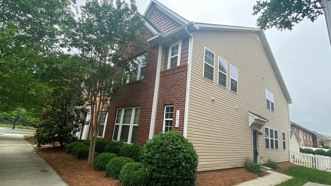 Photo - 10013 Juniper Trace Drive Townhome