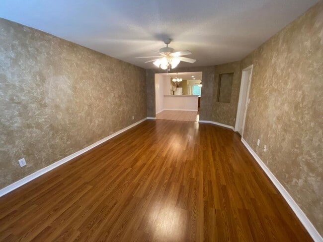 Photo - 163 Park Pl
