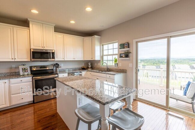 Photo - 1480 Delphi Ln