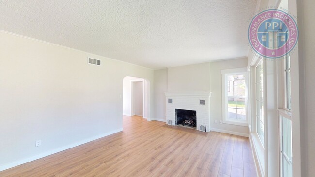 Photo - Portland's Sought After University Park!!! Luxury Classic Ranch Style Home, Completely Renovated...