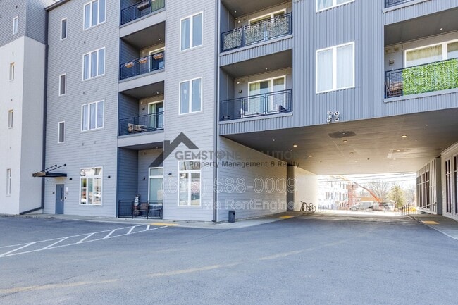 Photo - 1041 E Trinity Ln Unidad 218