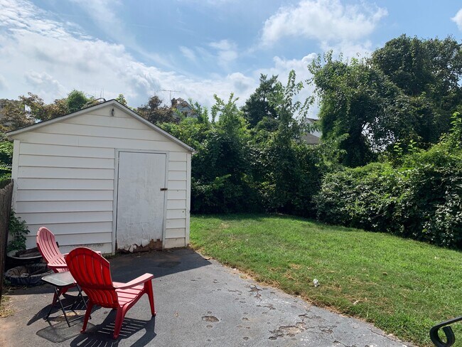 Photo - 72 Huntington St
