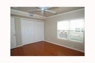 Photo - 3011 Speedway Unit 4