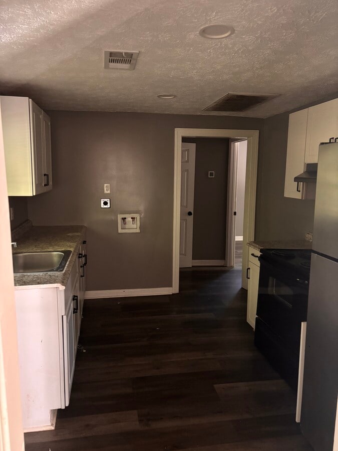 Photo - 434 Burton Ave