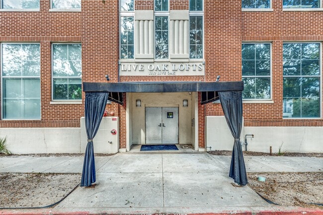 Photo - 1312 Live Oak St Unit 223