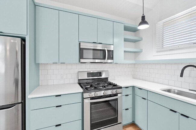 Photo - 4006 Avenue C Unidad 4006 Avenue C D, Austin, TX 78751