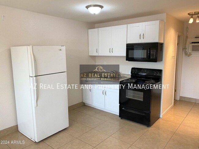 Photo - 909 E Roosevelt St Unidad 7