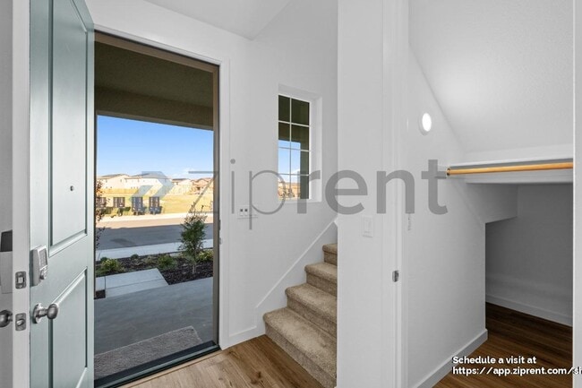 Photo - 1710 Halo Ave