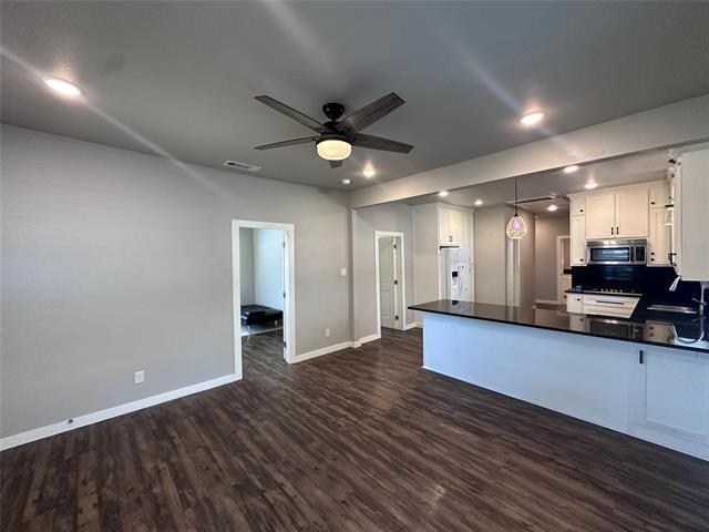 Photo - 2903 Carpenter Ave