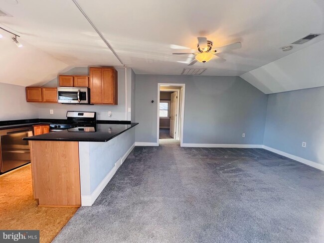 Photo - 2616 Arlington Blvd