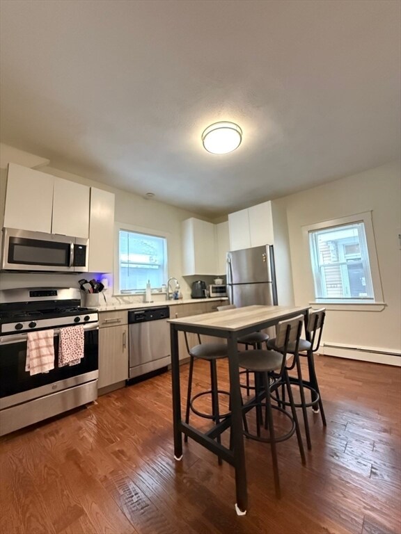 Building Photo - 229 Charles St Unit 1