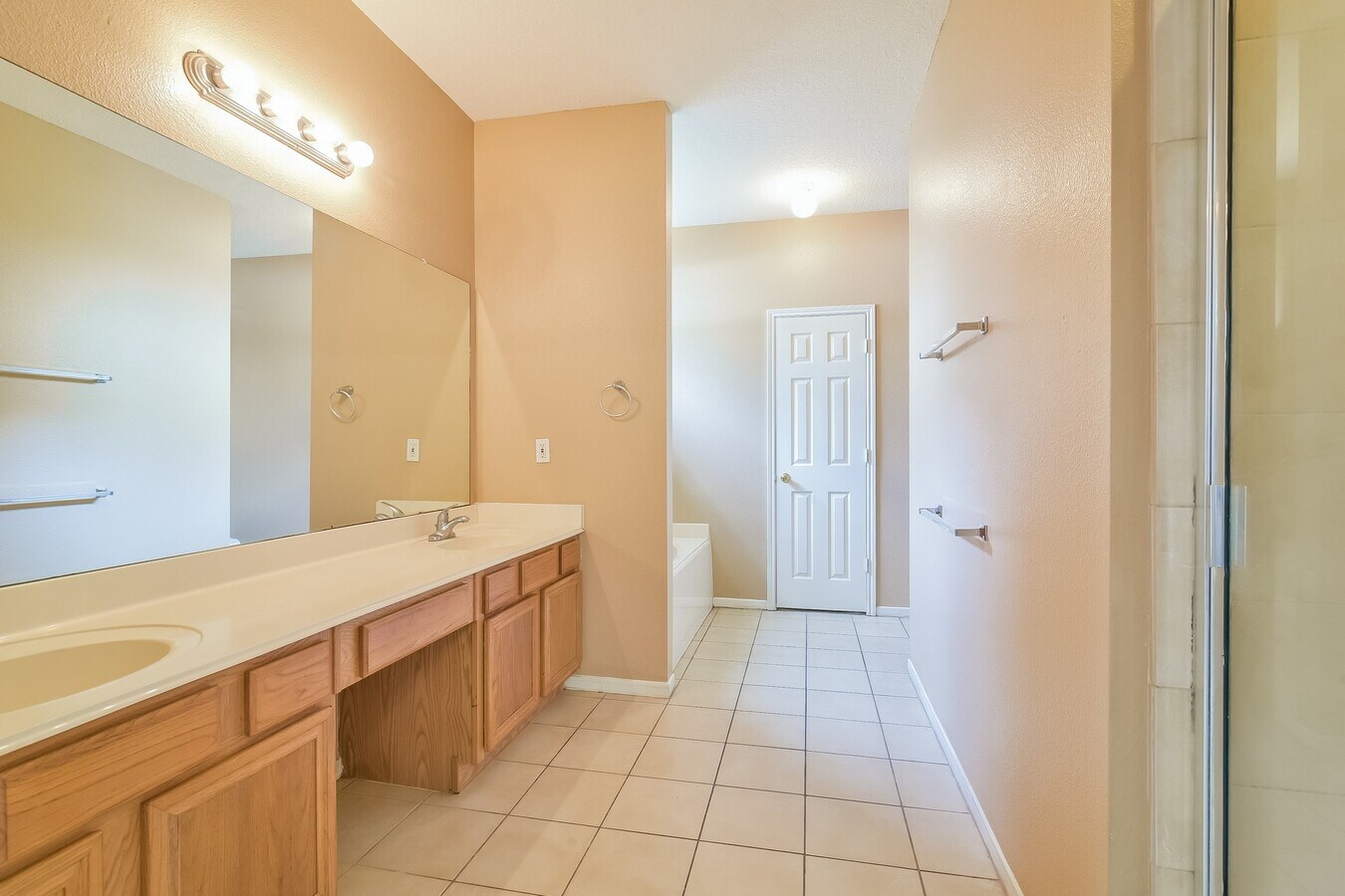 Photo - 20126 Rolling Hills Ln