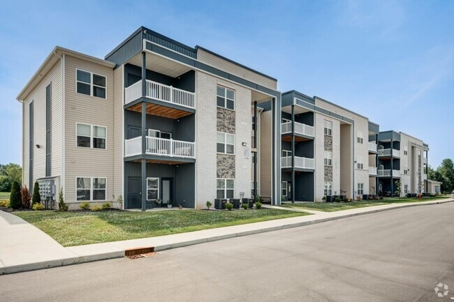 Building Photo - Garden Estates Rental