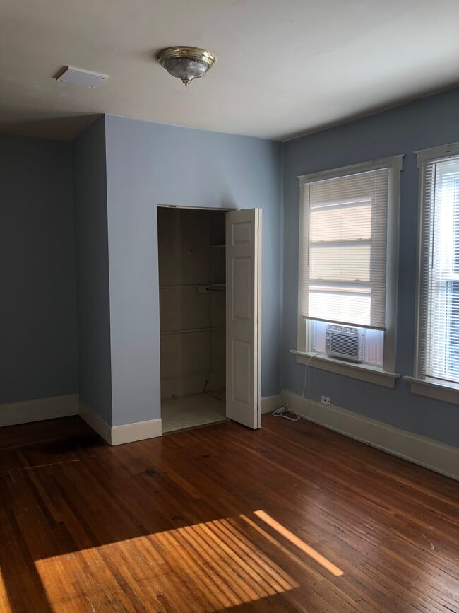 Photo - 2113 Fulton Ave Unit Apt 2