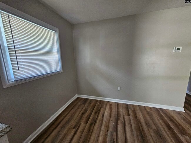 Photo - 3801 Water St