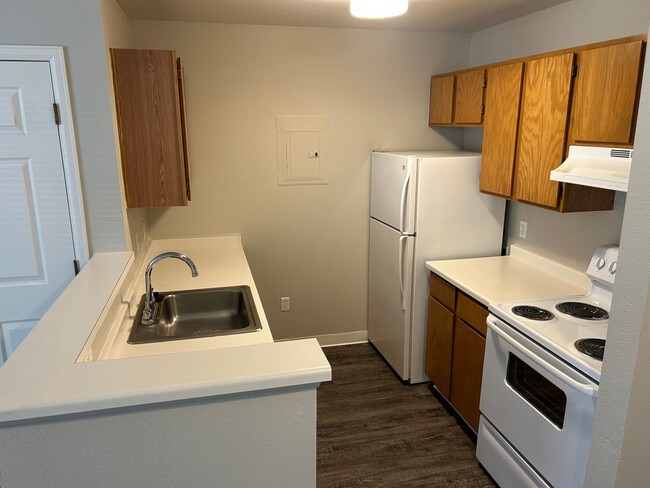 Photo - Columbine West