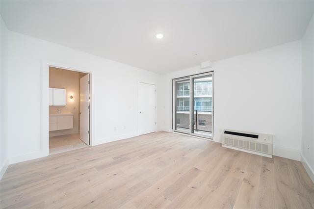 Photo - 8621 River Rd