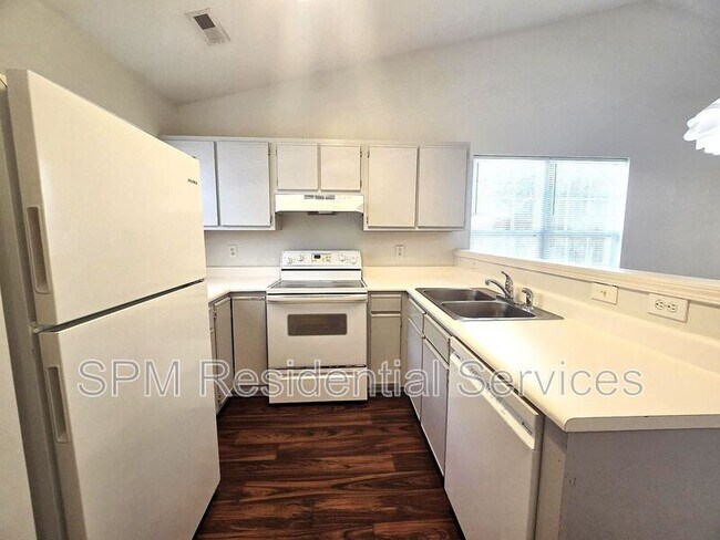 324 St Rosea Rd