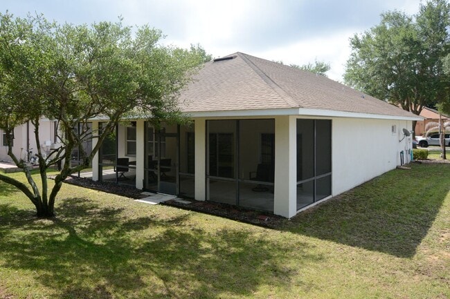 Photo - 10747 Masters Dr