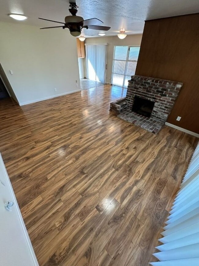 Photo - Nor Cal Realty Inc, 3 BD 2 BTH house with 2 car garage