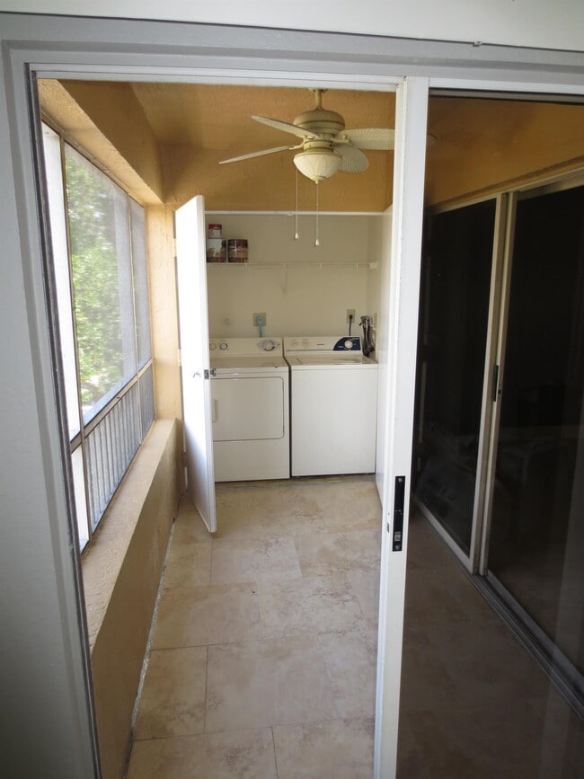 Photo - 2850 N Oakland Forest Dr