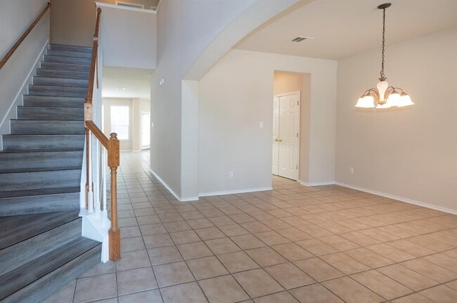 Photo - 1612 Melissa Oaks Ln