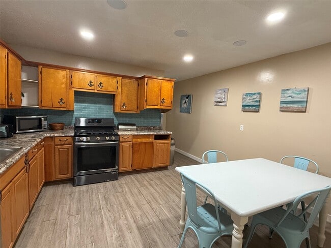 Photo - 1114 39th St