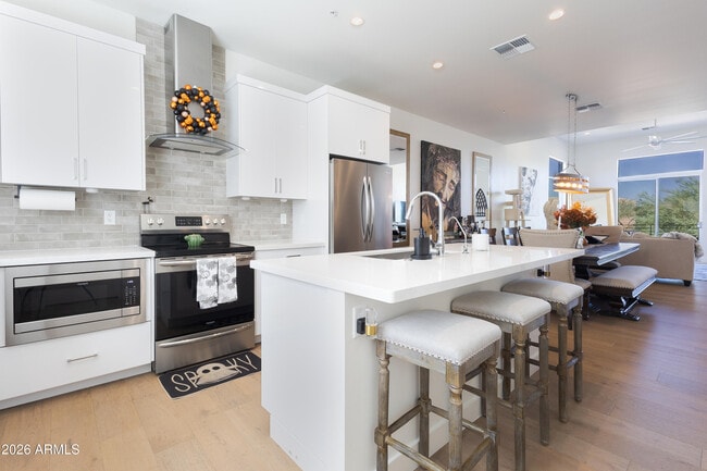 Photo - 16510 N 92nd St