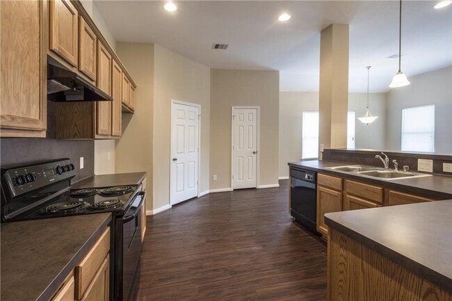 Photo - 18702 Shay Ln