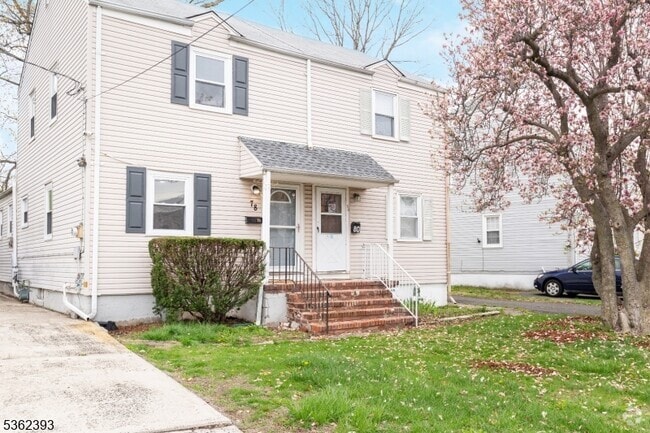 Building Photo - 78 Koyen St Rental