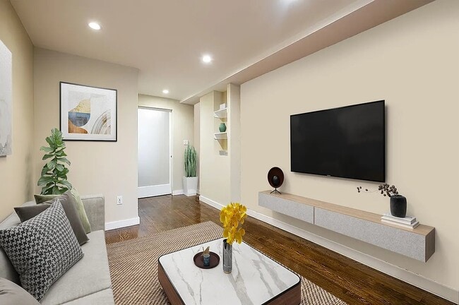 Building Photo - 128 1st Ave Rental
