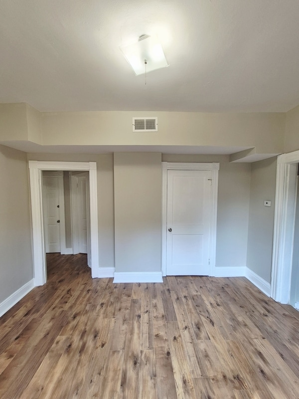 Photo - 3209 3rd Ave
