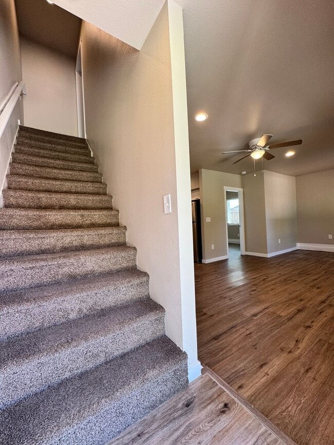 Photo - Available Now! 3 Bed/1.5 Bath Close to Downtown Lodi