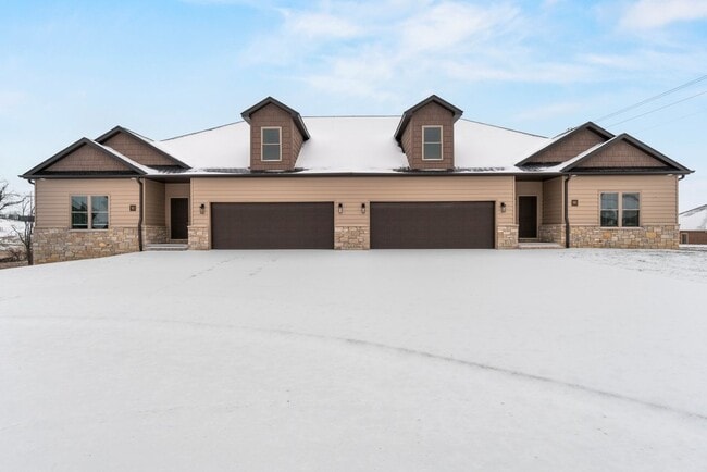 Building Photo - 91 E Summerfield Way