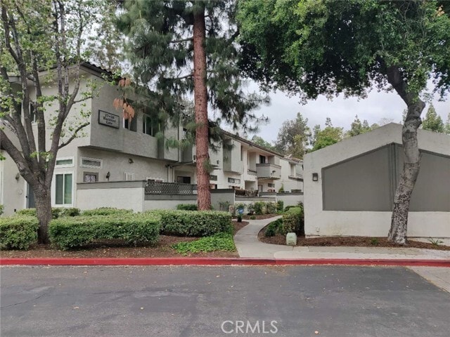 Building Photo - 31 Blackbird Ln
