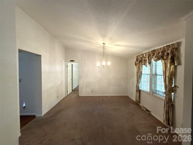 Photo - 2039 Vista Rd