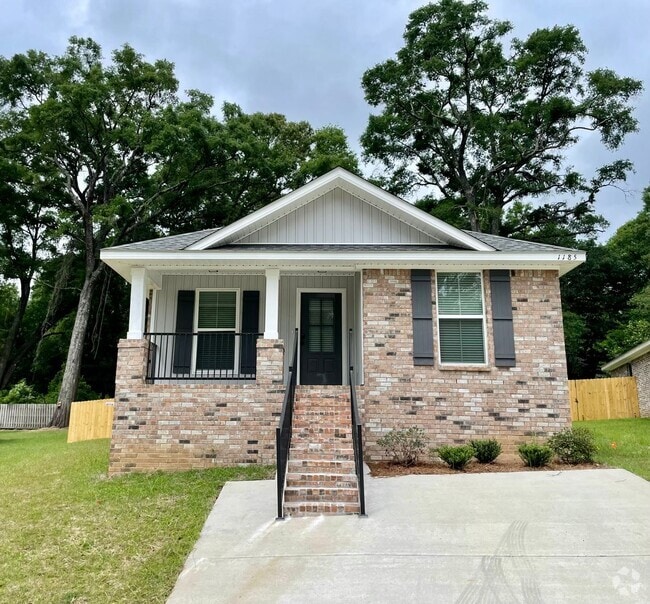 Building Photo - UPCOMING LISTING Rental