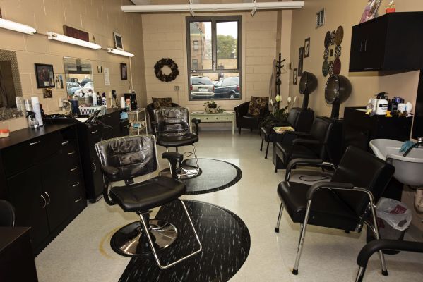 Beauty salon - Bishop Co-op