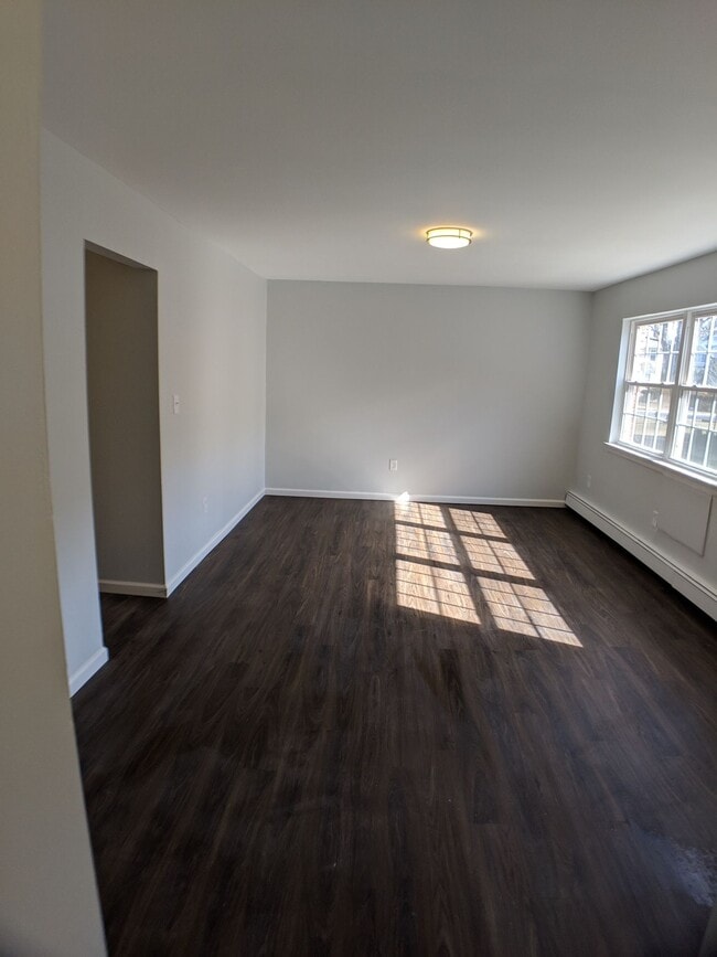 Photo - Montclair Gardens