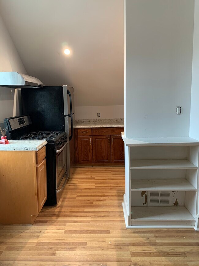 204 Crescent Plz House Unit #3 - House Rental in Yonkers, NY | ForRent.com