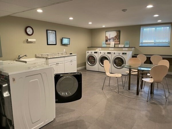 Photo - 15 Francis St Unit #41