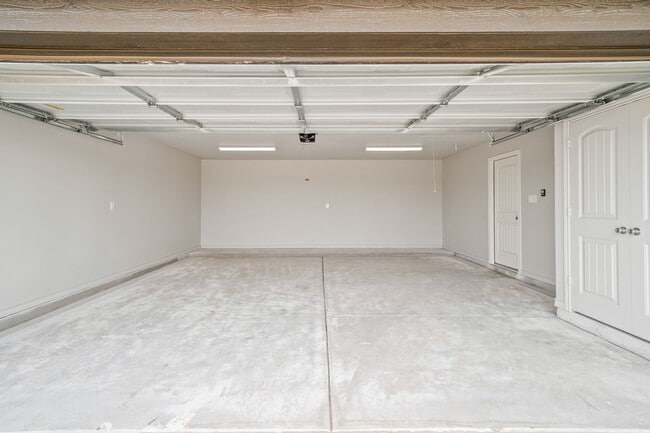 Photo - 8907 N County Rd 3200