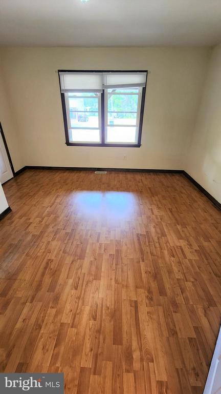 Photo - 408 Deptford Rd