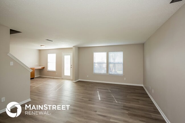 Photo - 10801 Sweetsen Rd