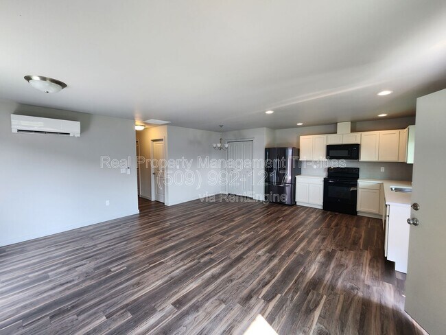 406 Dawson Ln