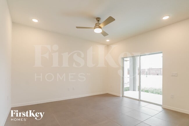 117 Windsor Reserve Dr