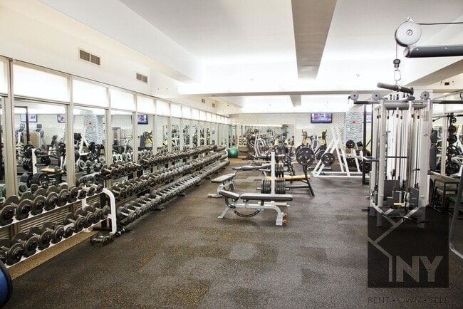 Photo - 126 Pearl St Unit 21R