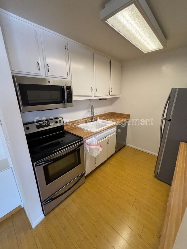 Photo - 802 Camino Real Unit 201