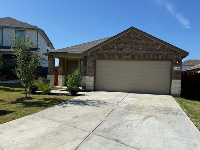 Building Photo - 3 Bedroom/2 Bath Stoney Creek Subdivision Rental