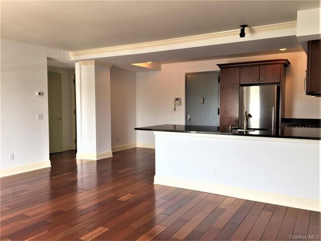 Photo - 1 S Astor St Unit 302